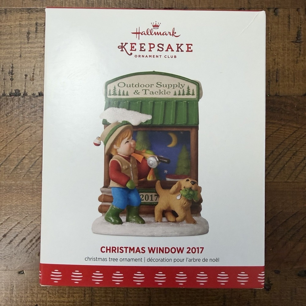 2017 HALLMARK KEEPSAKE ORNAMENT CHRISTMAS WINDOW MEMBER EXCLUSIVE